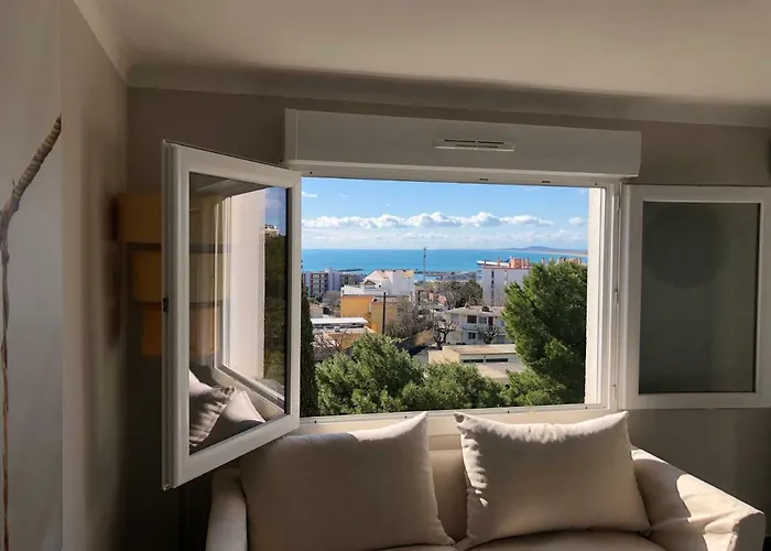 Apartment 2 2 Sète
